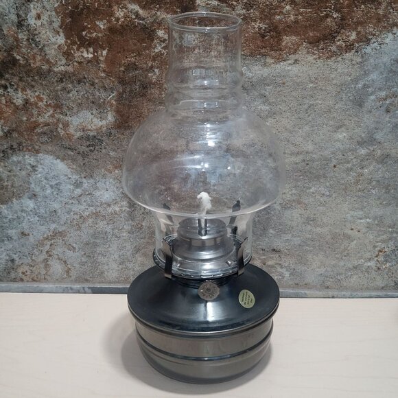Vintage Kerosene Lamp Wick Clear Hurricane Glass Globe Chimney Metal Base - Picture 11 of 12